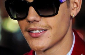 Justin Bieber has been alleged for robbery