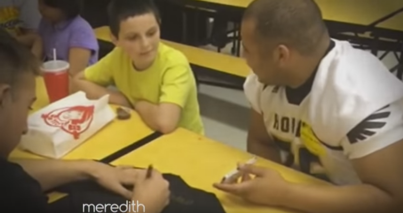 Kid was being bullied and they two footballer did something great3