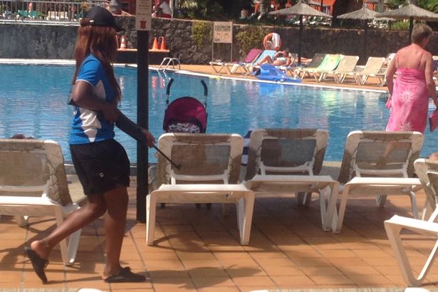 holidaymakers-left-terrified-after-a-hotel-staff-pointed-rifle-on-them1